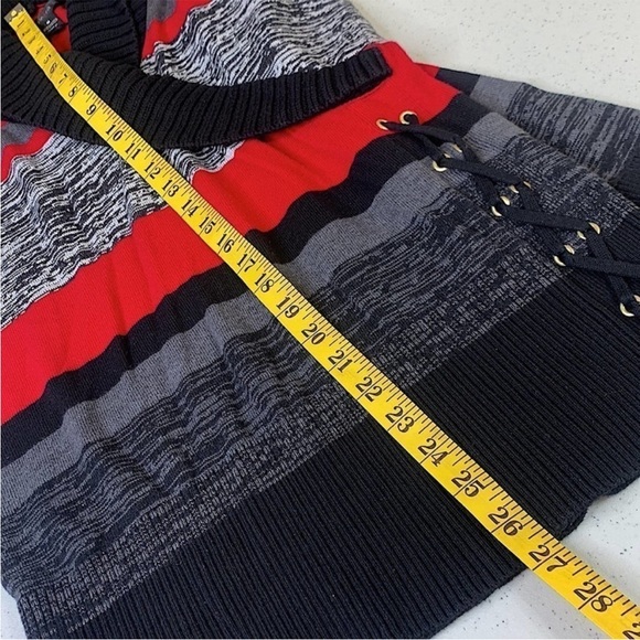 STYLE & CO Wrapped Knit Tunic Sweater Women
Size M Striped Pullover Laced Up - Picture 8 of 12